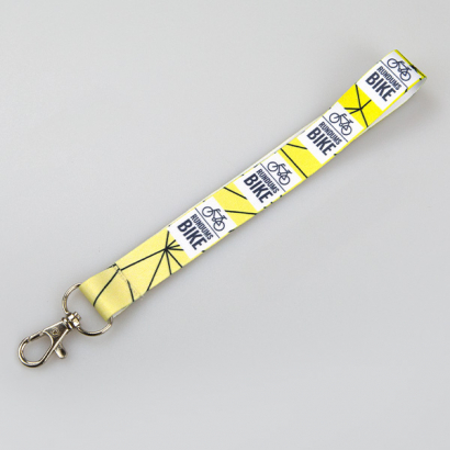 Lanyard kurz auf grauem Hintergrund