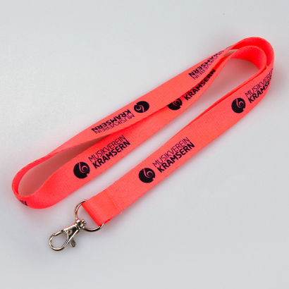 Lanyard neon auf grauem Hintergrund