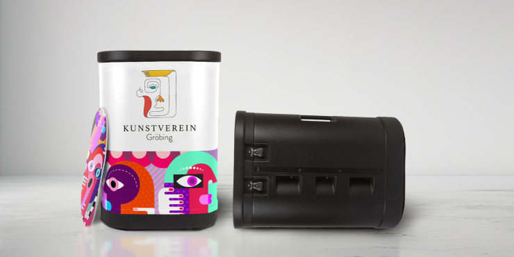 Individuell bedruckter Überzug für den Transportkoffer