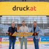 v.l.n.r.: Gerhard Patek | Geschäftsführer, druck.at; Patrick Wondra | Geschäftsführer, Vienna Capitals; Stefan Just | Commercial Director, druck.at