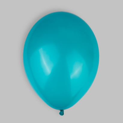 unbedruckter Pastell Luftballon auf grauem Hintergrund