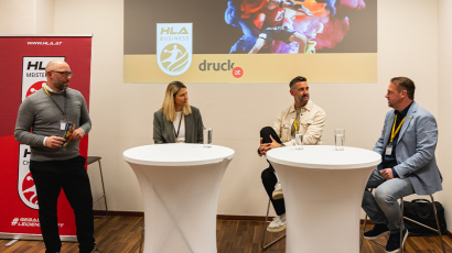 v.l.n.r.: Christoph Edelmüller | Geschäftsführer HLA, Birgit Hösch | Group Digital Marketing Lead bei Mayr-Melnhof &amp; Vizepräsidentin HLA, Clemens Doppler | Keynote-Speaker und Brand &amp; Marketing Manager bei der SPORTBOX, Stefan Just | Head of CRM druck.at; Fotocredit: © druck.at | Abdruck honorarfrei
