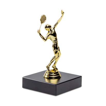 Pokal mit Tennisspieler