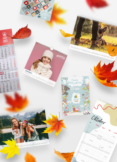 Diverse Kalender in Aktion mit Herbstlichen Hintergrund