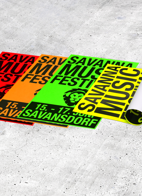 Rote, orange, grüne und gelbe Neonplakate bedruckt mit Ihrer Veranstaltung