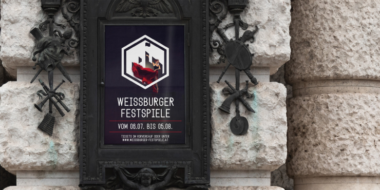 bedruckte cellophanierte Plakate