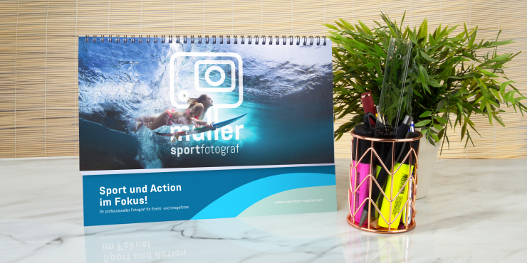 Tischkalender mit Standfuß2