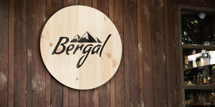 bedrucktes Holzschild