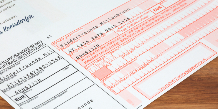 Nahes Bild einer Zahlungsanweisung