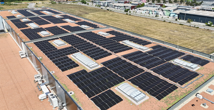 Nachhaltige PV-Anlage am Dach der Firma druck.at