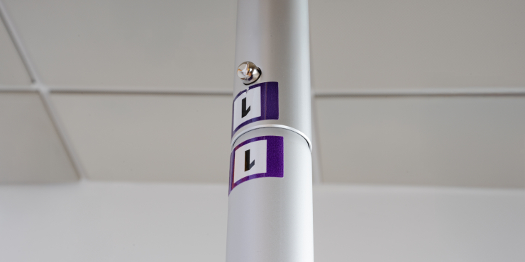 Nahaufnahme des Leersystems der Zipper Banner Wand Straight