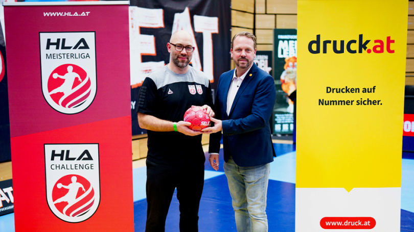 Vertragsunterzeichnung der erneuten Kooperationsverlängerung zwischen druck.at und den HLA